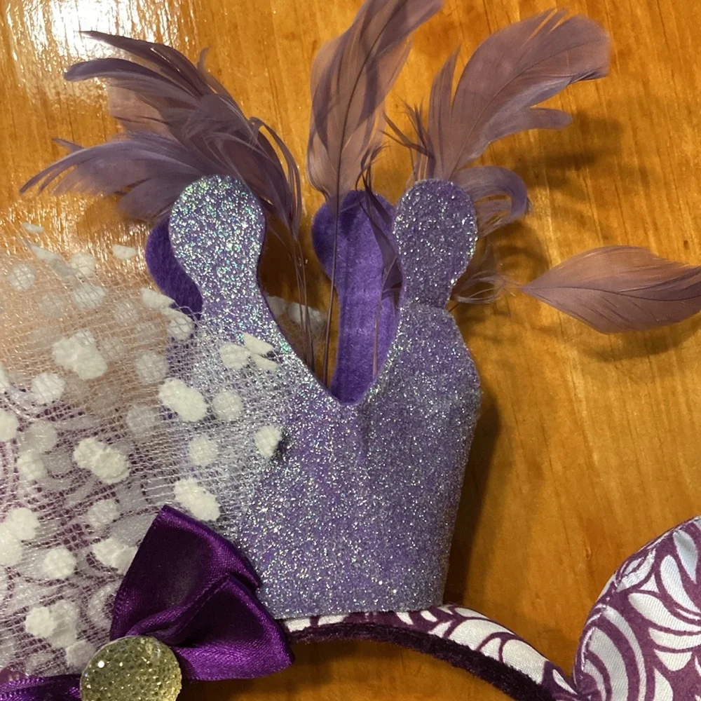 Walt Disney World Crown Minnie Mouse Ears Headband - Picture 6 of 6